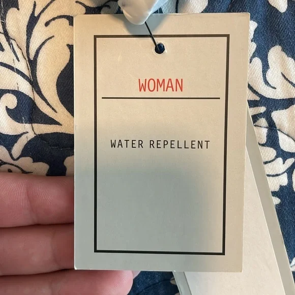 NWT Women's Raincoat - Navy and White - Size 1X - Picture 6 of 7